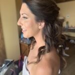 side view of romantic curls bride hairstyle